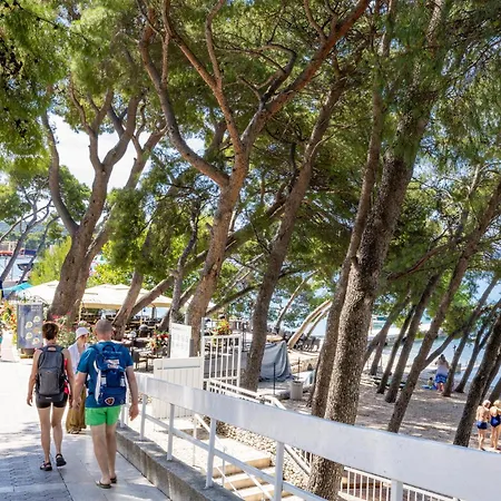 Beachfront Wave Srzic * Makarska