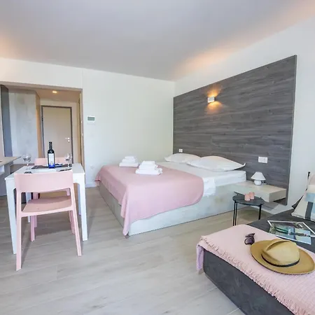 Apartament Beachfront Wave Srzic